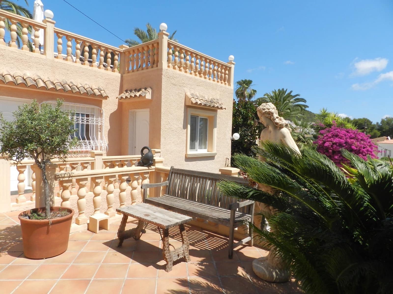 2 Zimmer Ferienvilla in Calpe / Calp mit Pool Garage - 824 € (Ref: 7981364)