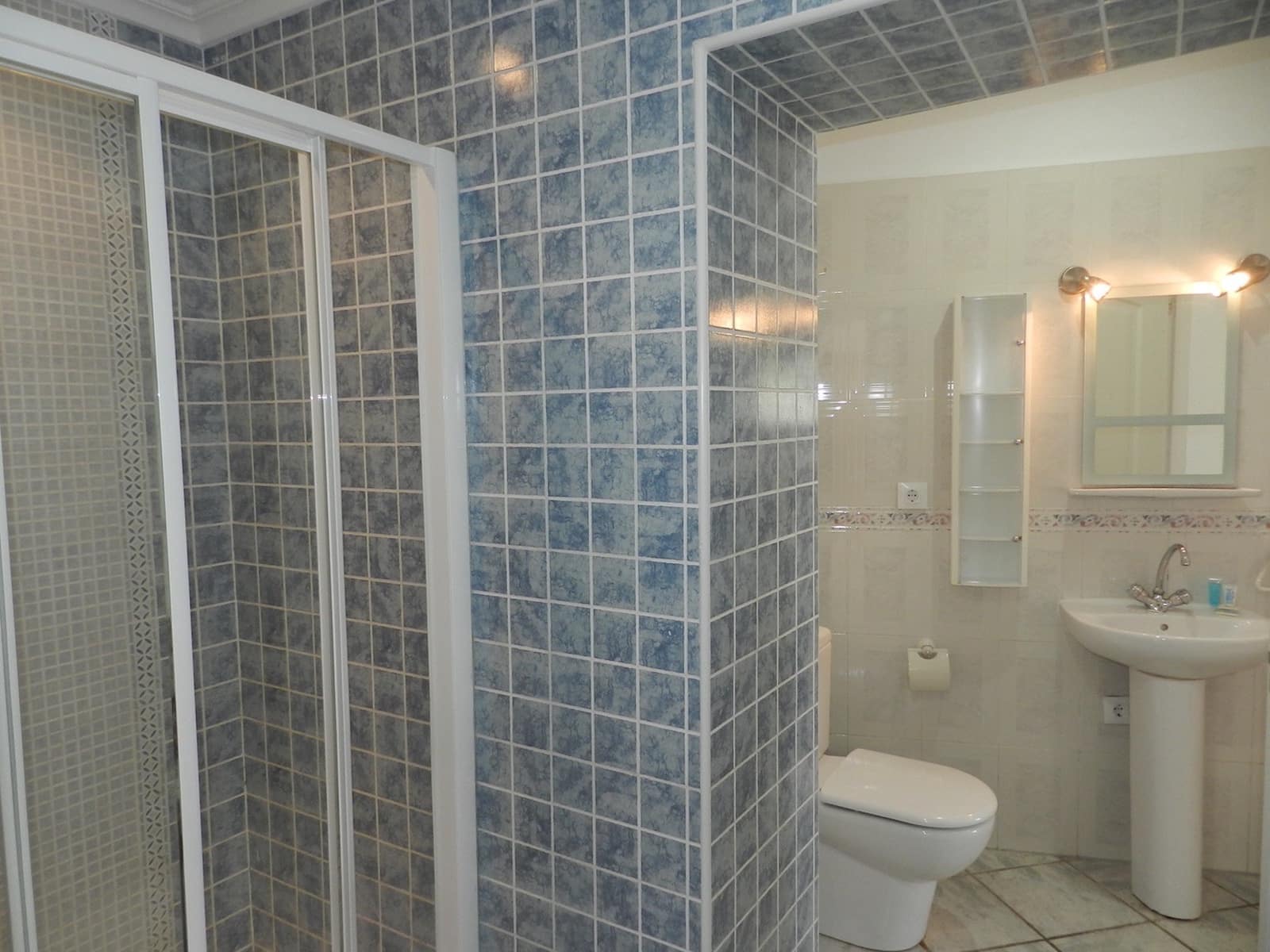 4 Zimmer Ferienvilla in Calpe / Calp mit Pool Garage - 1.188 € (Ref: 7981654)