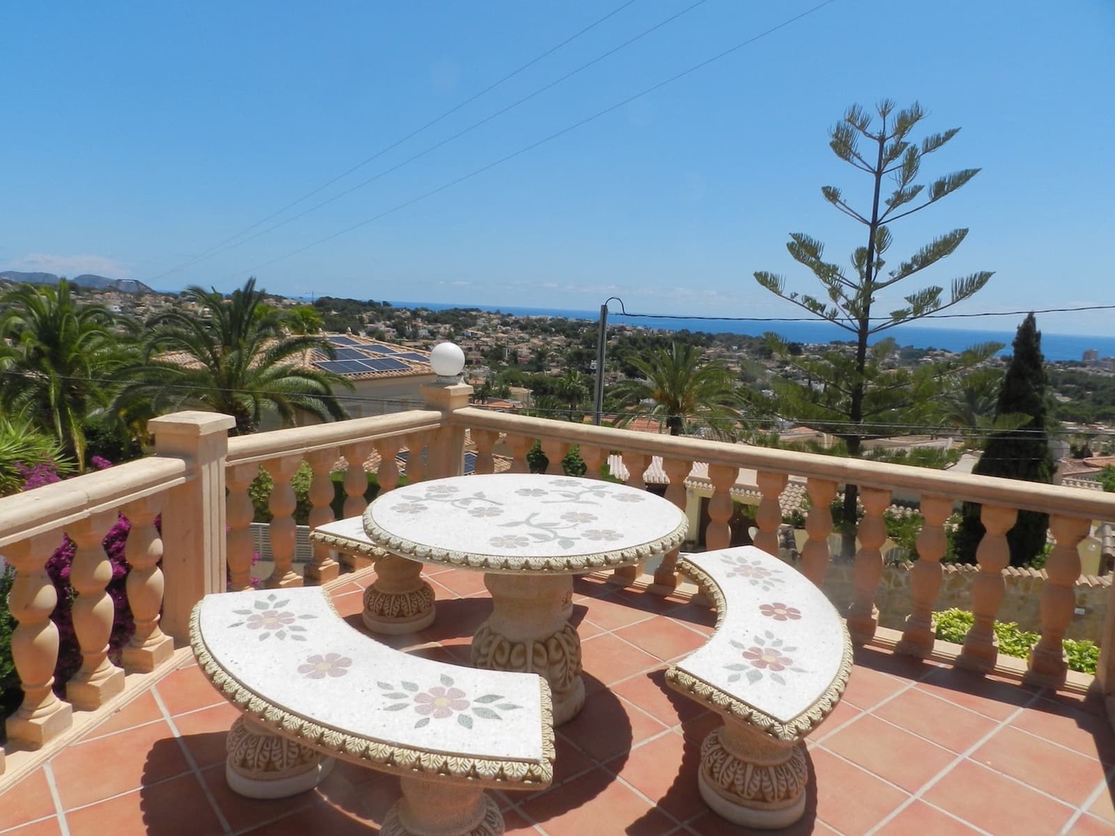 4 Zimmer Ferienvilla in Calpe / Calp mit Pool Garage - 1.188 € (Ref: 7981654)