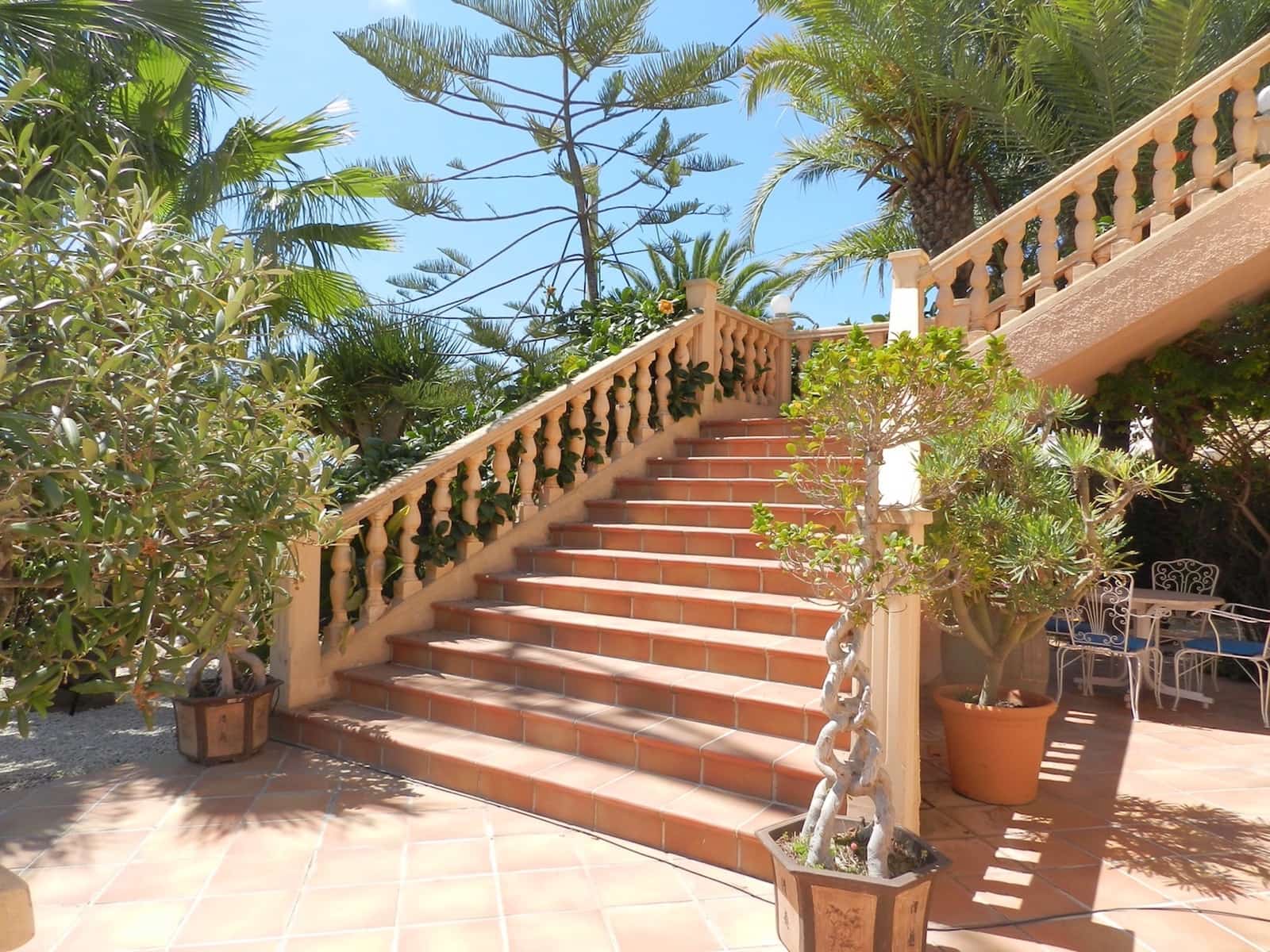 4 Zimmer Ferienvilla in Calpe / Calp mit Pool Garage - 1.188 € (Ref: 7981654)