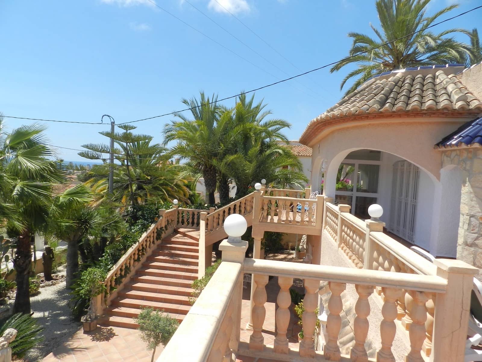 4 Zimmer Ferienvilla in Calpe / Calp mit Pool Garage - 1.188 € (Ref: 7981654)