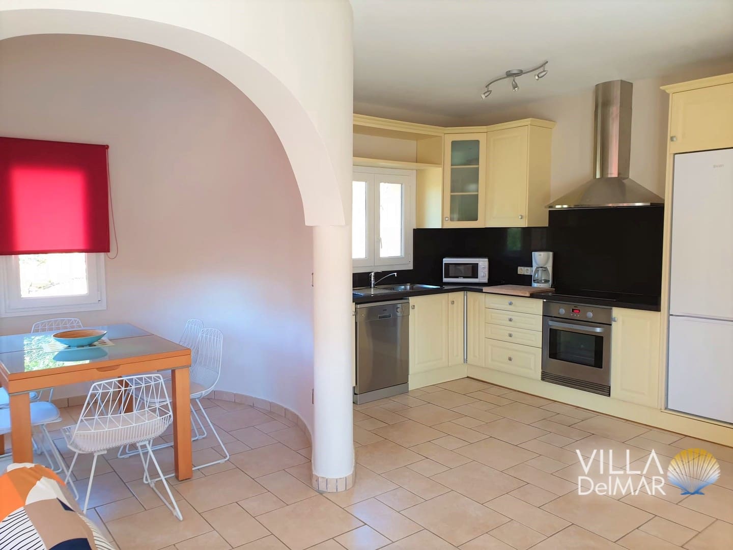 Chalet de 3 habitaciones en Javea / Xàbia en venta con piscina - 750.000 € (Ref: 7988008)