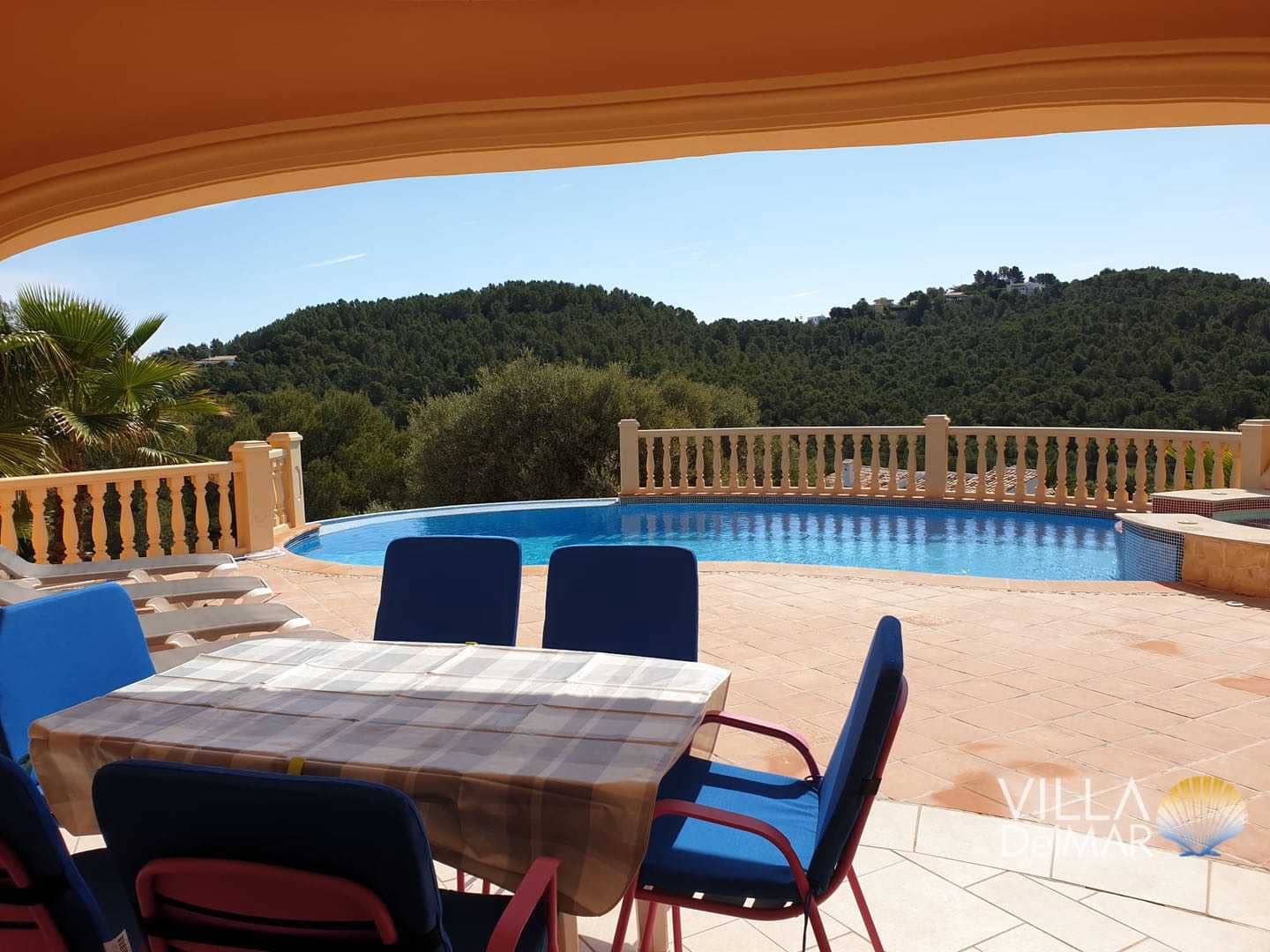Chalet de 3 habitaciones en Javea / Xàbia en venta con piscina - 750.000 € (Ref: 7988008)