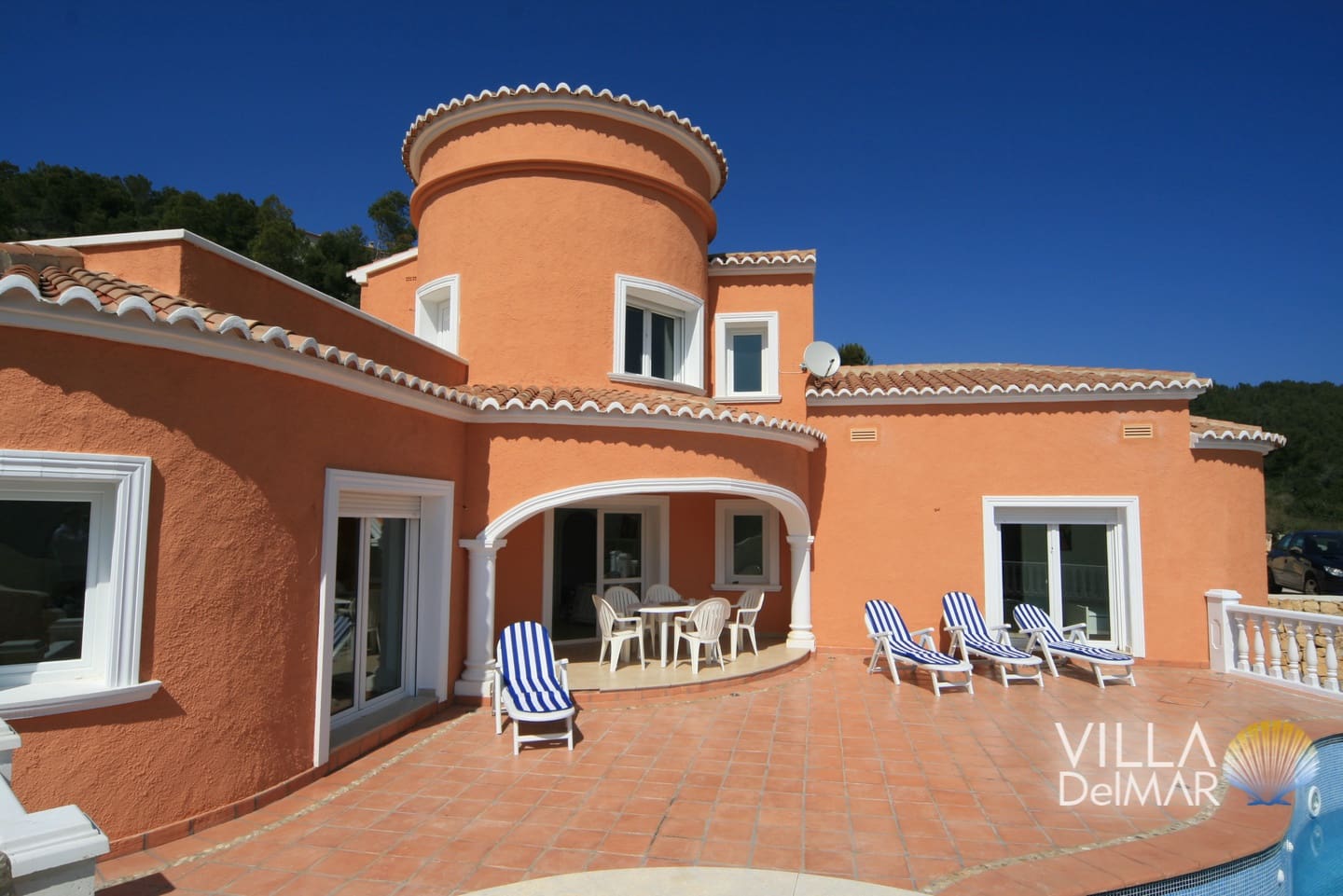 Chalet de 3 habitaciones en Javea / Xàbia en venta con piscina - 750.000 € (Ref: 7988008)