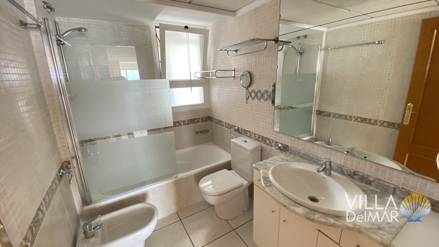 2 Zimmer Apartment zu verkaufen in Calpe / Calp mit Pool Garage - 749.000 € (Ref: 8082863)