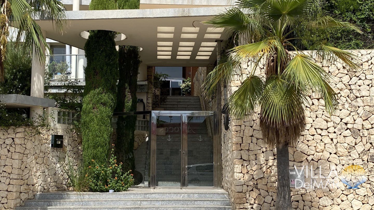 2 Zimmer Apartment zu verkaufen in Calpe / Calp mit Pool Garage - 749.000 € (Ref: 8082863)