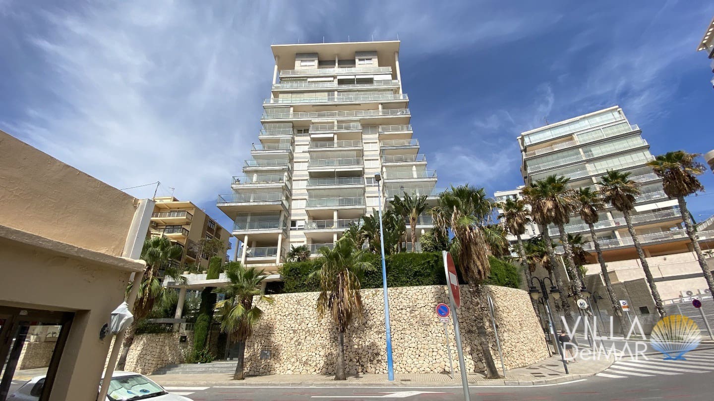2 Zimmer Apartment zu verkaufen in Calpe / Calp mit Pool Garage - 749.000 € (Ref: 8082863)