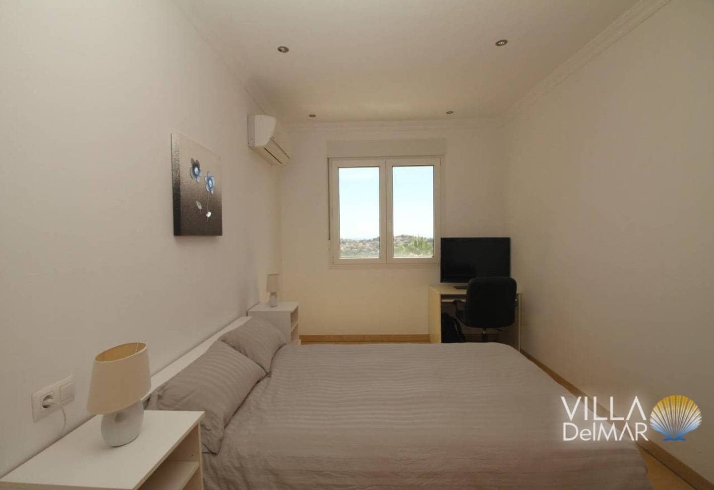 4 bedroom Villa for sale in Calpe / Calp with pool garage - € 785,000 (Ref: 8786124)