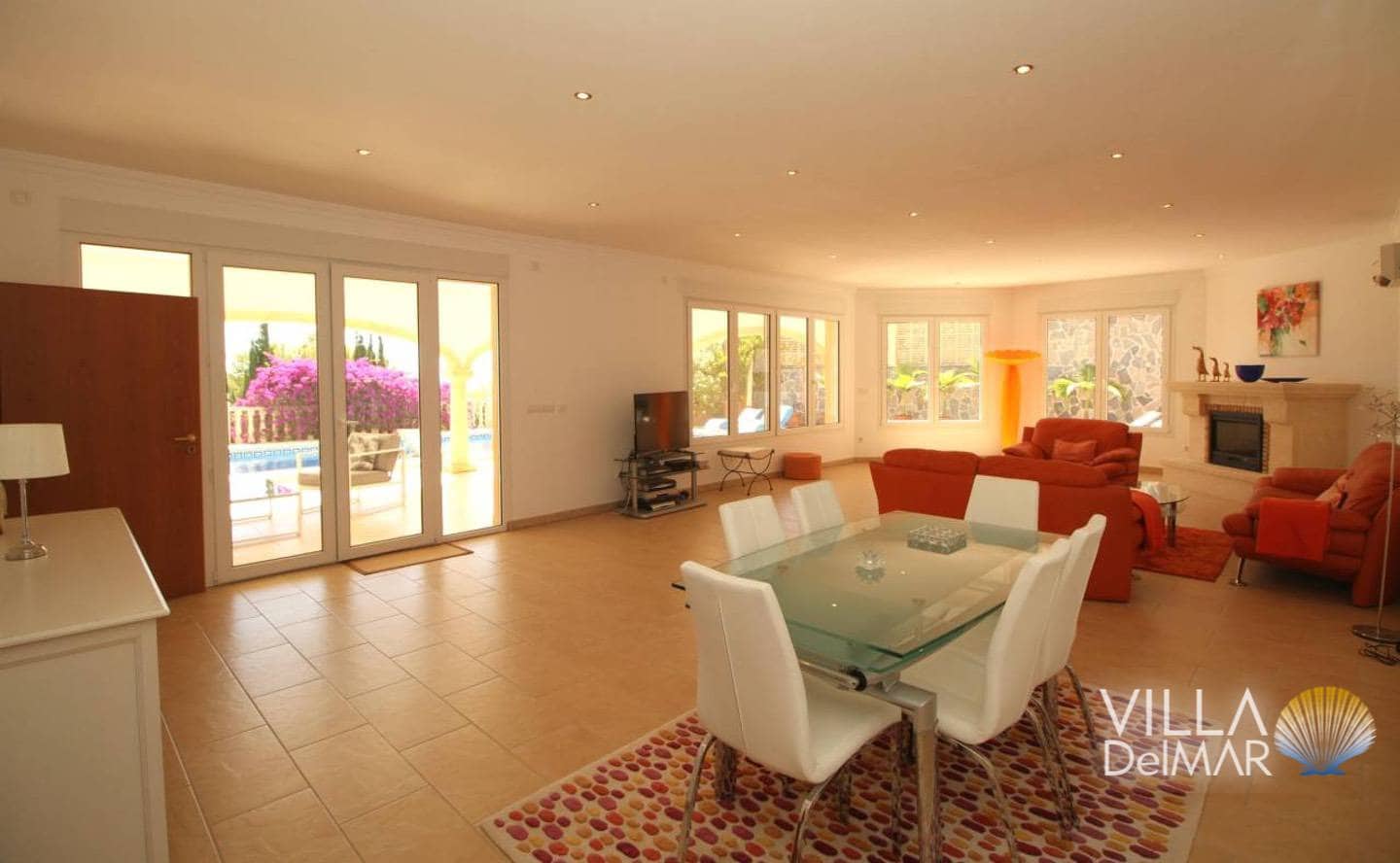 4 bedroom Villa for sale in Calpe / Calp with pool garage - € 785,000 (Ref: 8786124)