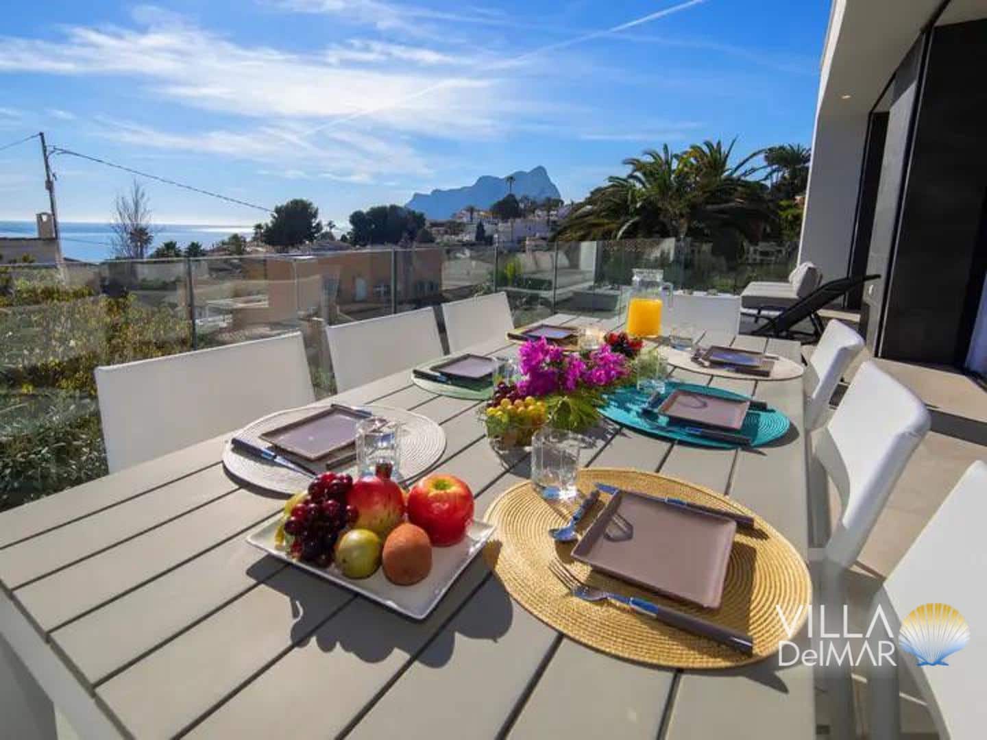 4 bedroom Villa for sale in Calpe / Calp with pool garage - € 1,025,000 (Ref: 8821859)