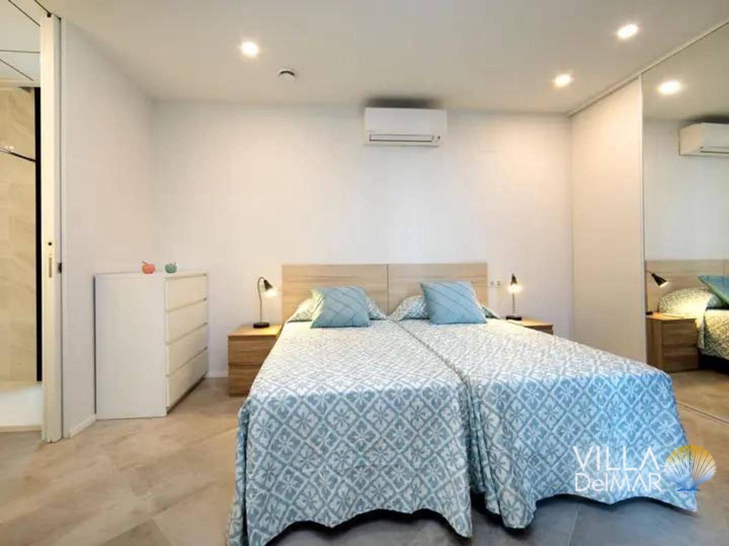 4 bedroom Villa for sale in Calpe / Calp with pool garage - € 1,025,000 (Ref: 8821859)