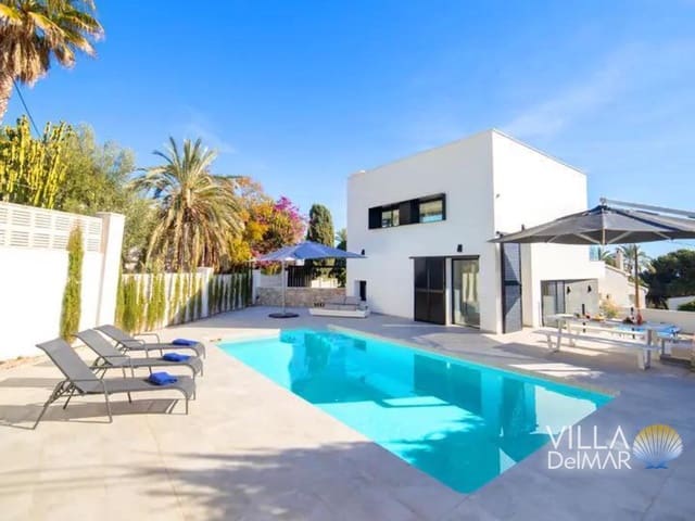 4 bedroom Villa for sale in Calpe / Calp with pool garage - € 1,025,000 (Ref: 8821859)