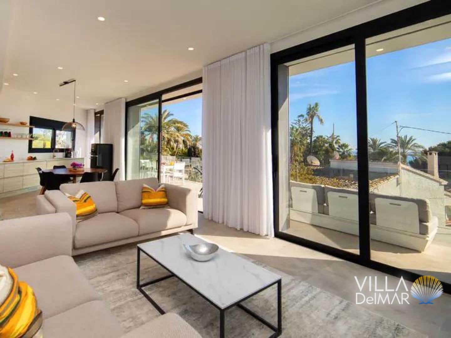 4 bedroom Villa for sale in Calpe / Calp with pool garage - € 1,025,000 (Ref: 8821859)