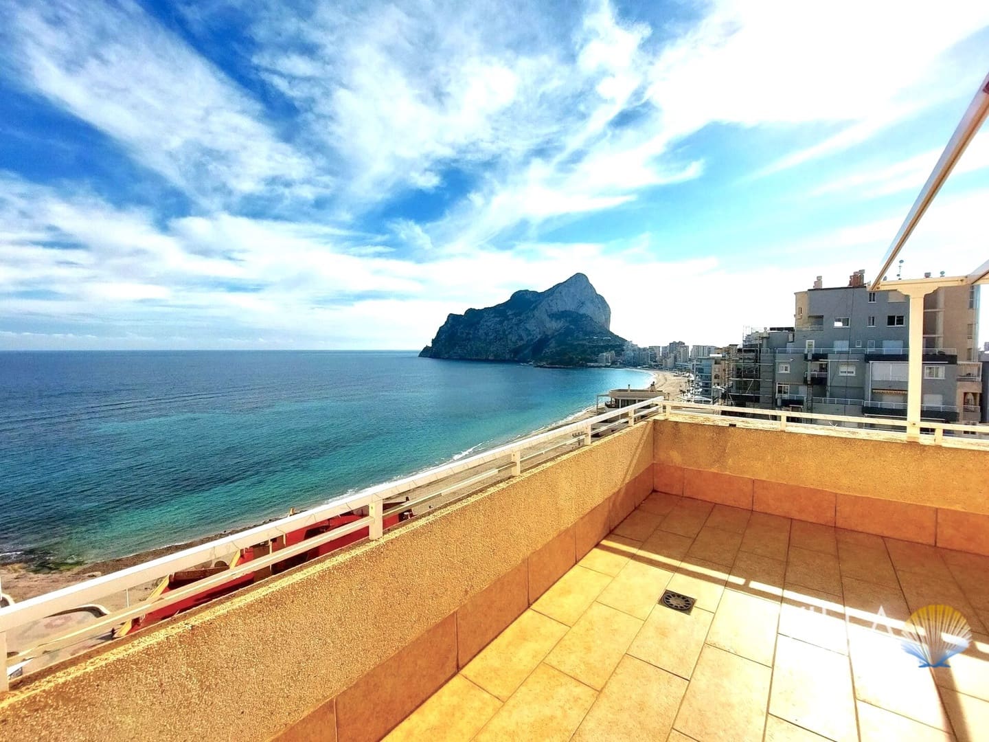 3 soveværelse Penthouse til salg i Calpe / Calp med swimmingpool garage - € 690.000 (Ref: 8836229)