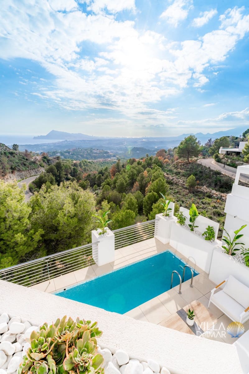 4 Zimmer Villa zu verkaufen in Altea mit Pool Garage - 1.095.000 € (Ref: 8845145)