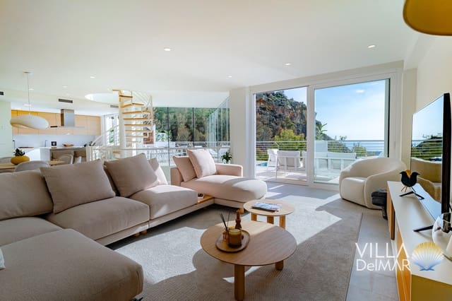 4 Zimmer Villa zu verkaufen in Altea mit Pool Garage - 1.095.000 € (Ref: 8845145)