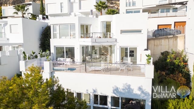 4 Zimmer Villa zu verkaufen in Altea mit Pool Garage - 1.095.000 € (Ref: 8845145)