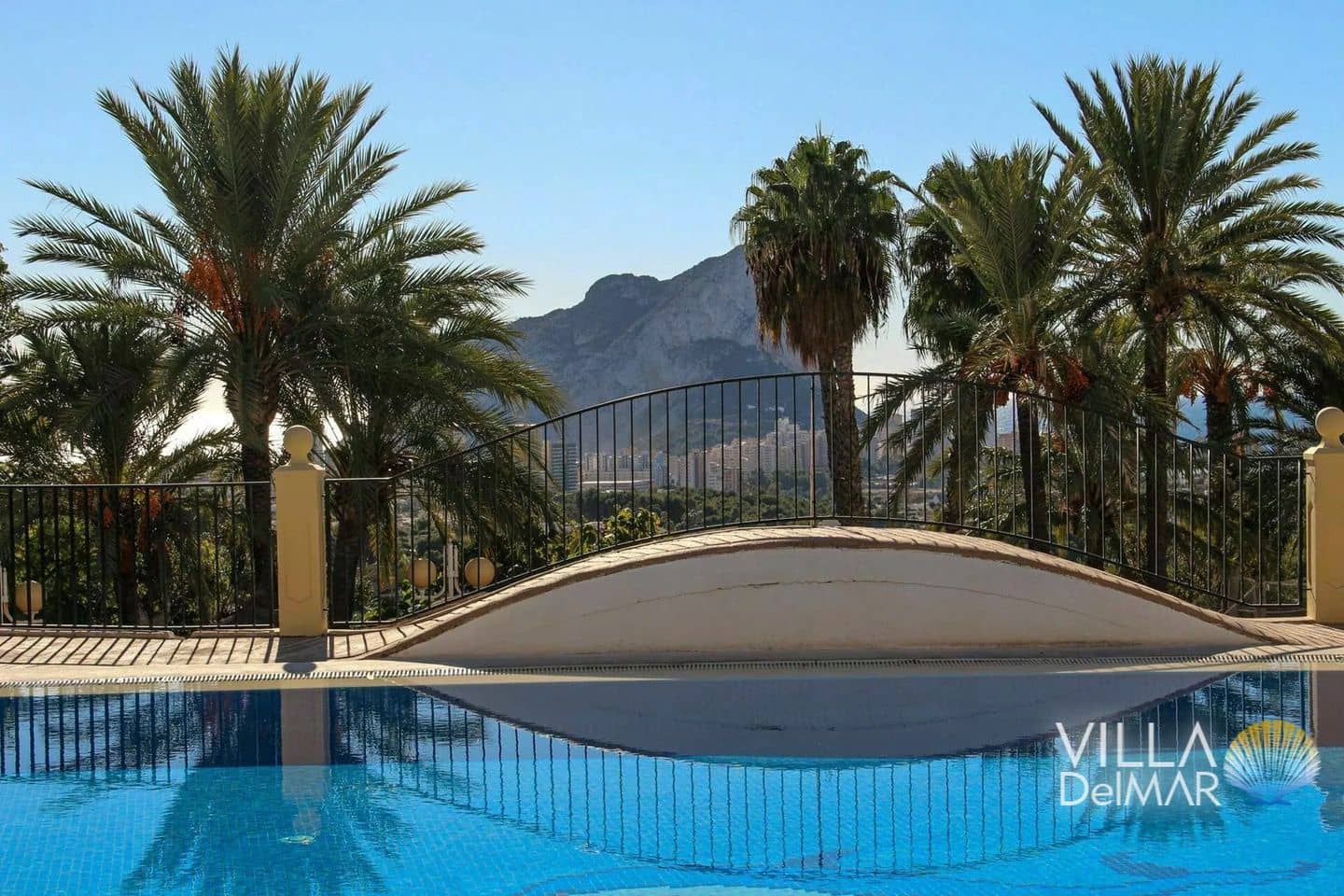 2 soverom Bungalow til salgs i Calpe / Calp med svømmebasseng garasje - € 200 000 (Ref: 8845152)