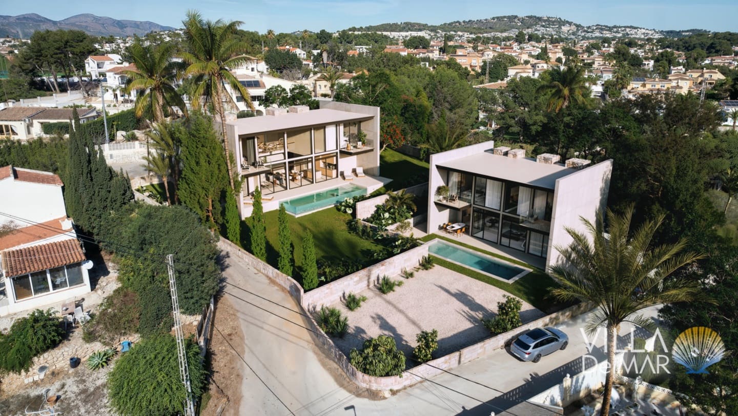 3 bedroom Villa for sale in Calpe / Calp with pool garage - € 1,099,000 (Ref: 8873909)