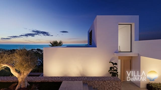 4 bedroom Villa for sale in Altea with pool garage - € 1,921,000 (Ref: 8936437)