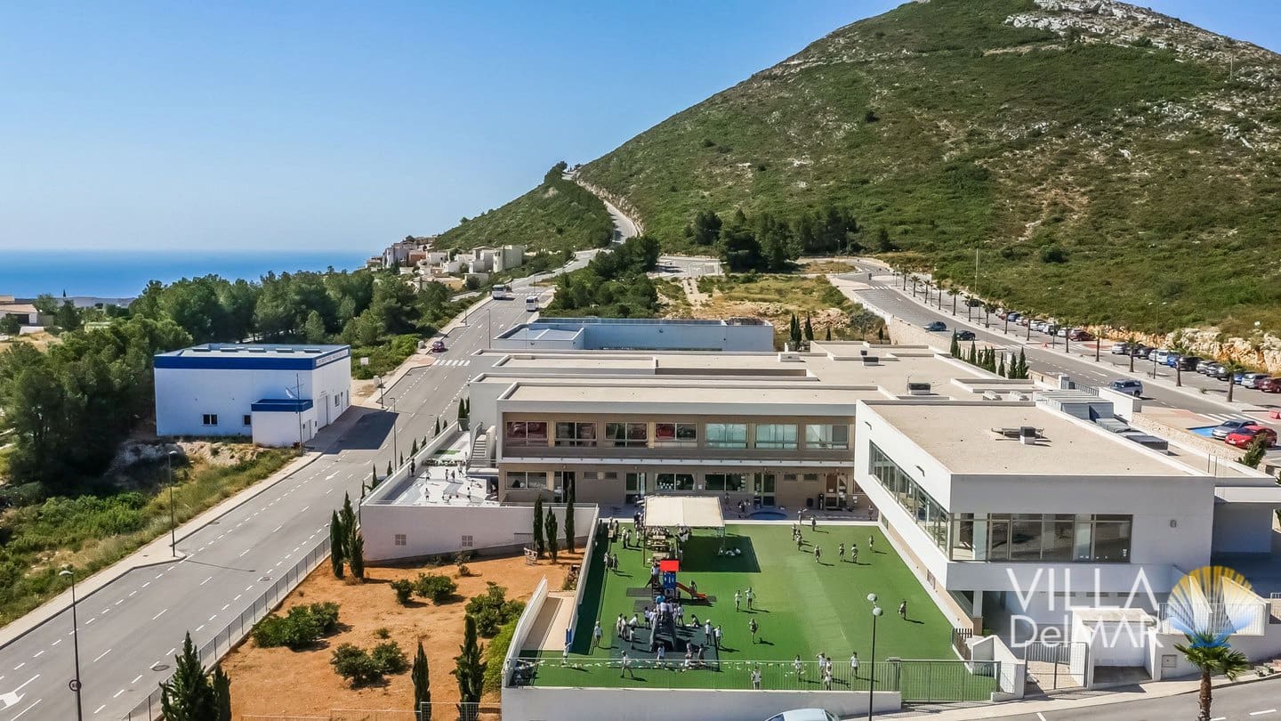 3 bedroom Apartment for sale in Cumbre del Sol with pool garage - € 408,000 (Ref: 8936438)