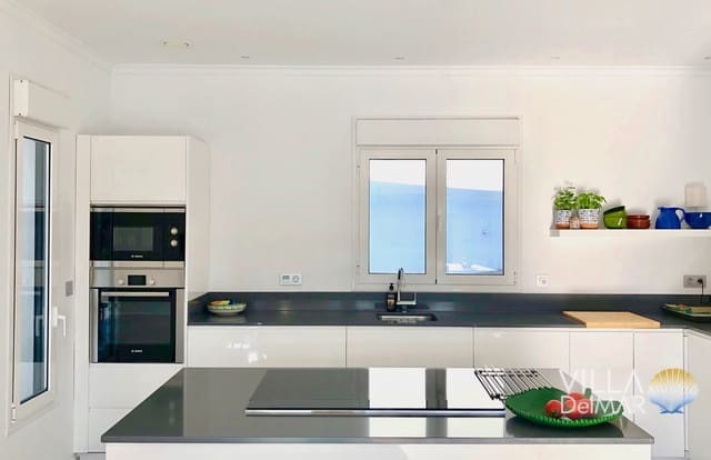 3 Zimmer Villa zu verkaufen in Benissa mit Pool Garage - 895.000 € (Ref: 8936510)