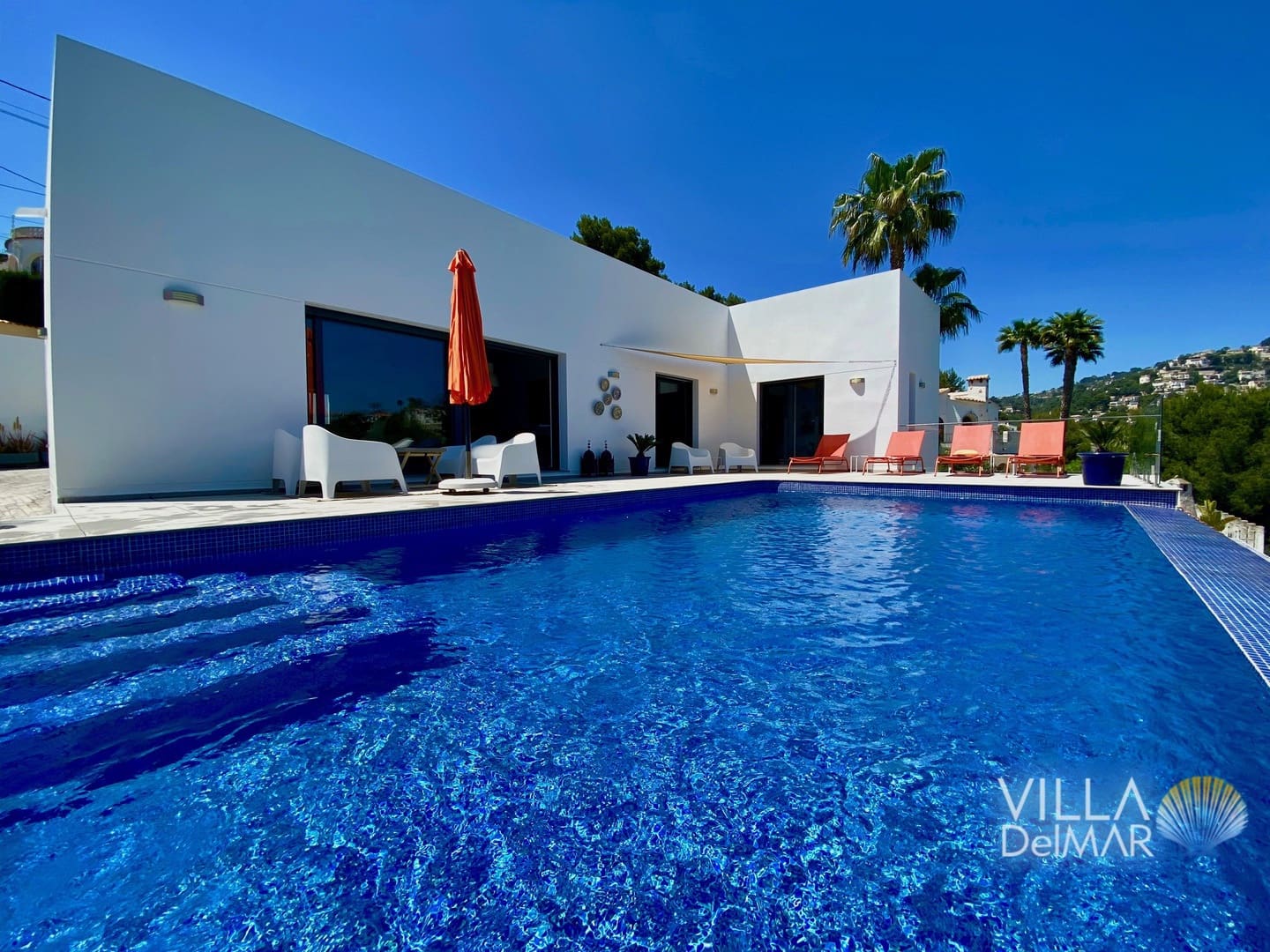 3 bedroom Villa for sale in Benissa with pool garage - € 895,000 (Ref: 8936510)
