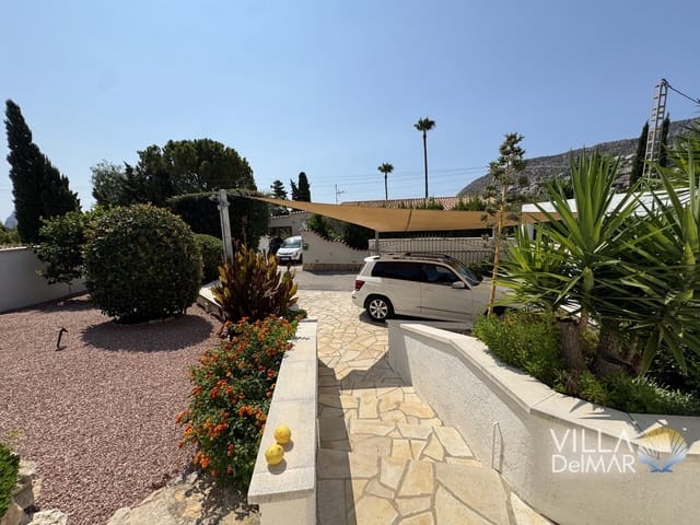 Chalet de 3 habitaciones en Calpe / Calp en alquiler vacacional con piscina garaje - 1.008 € (Ref: 9146070)