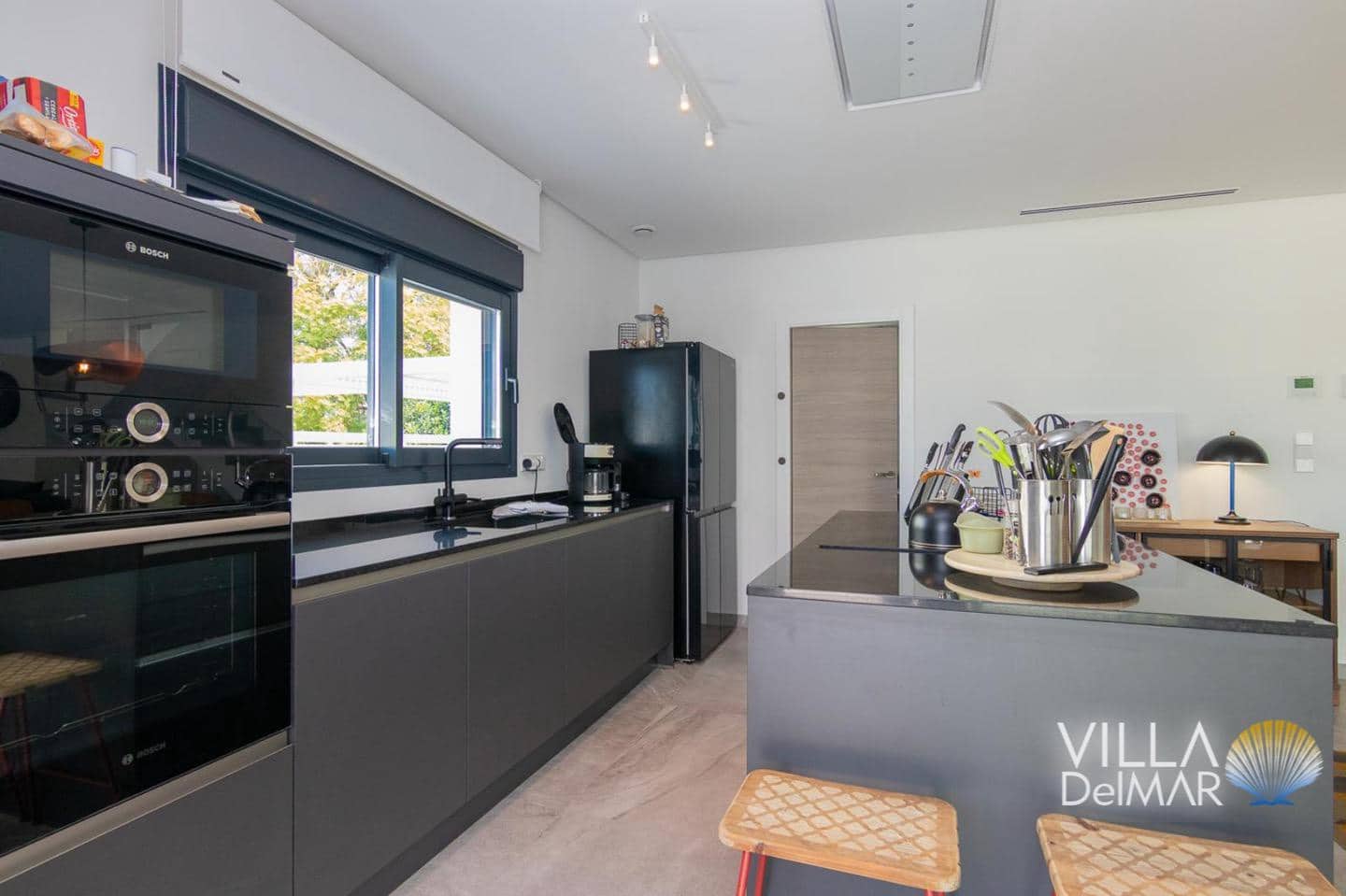 Chalet de 3 habitaciones en Dénia en venta con piscina garaje - 870.000 € (Ref: 9263971)