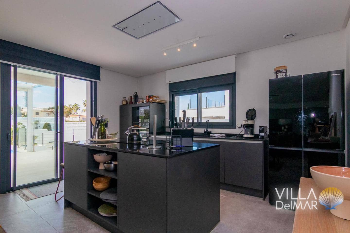 Chalet de 3 habitaciones en Dénia en venta con piscina garaje - 870.000 € (Ref: 9263971)