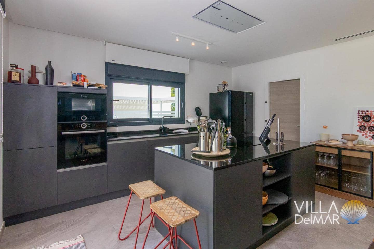 Chalet de 3 habitaciones en Dénia en venta con piscina garaje - 870.000 € (Ref: 9263971)