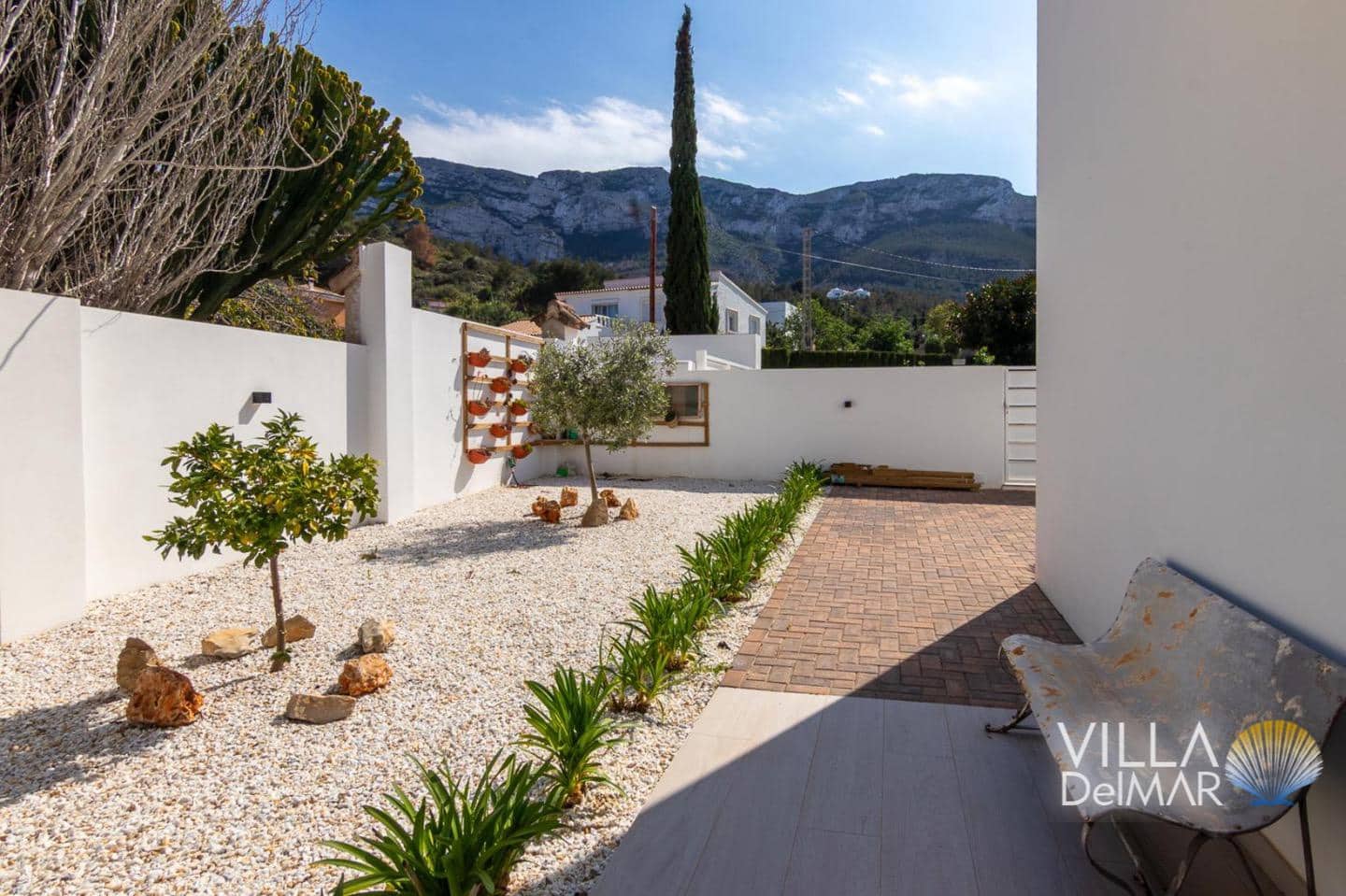 Chalet de 3 habitaciones en Dénia en venta con piscina garaje - 870.000 € (Ref: 9263971)