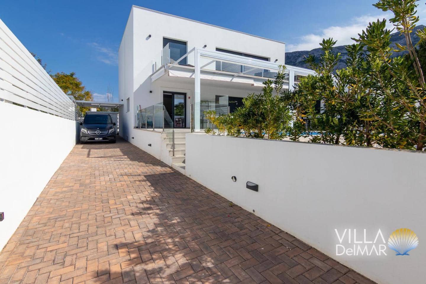 Chalet de 3 habitaciones en Dénia en venta con piscina garaje - 870.000 € (Ref: 9263971)