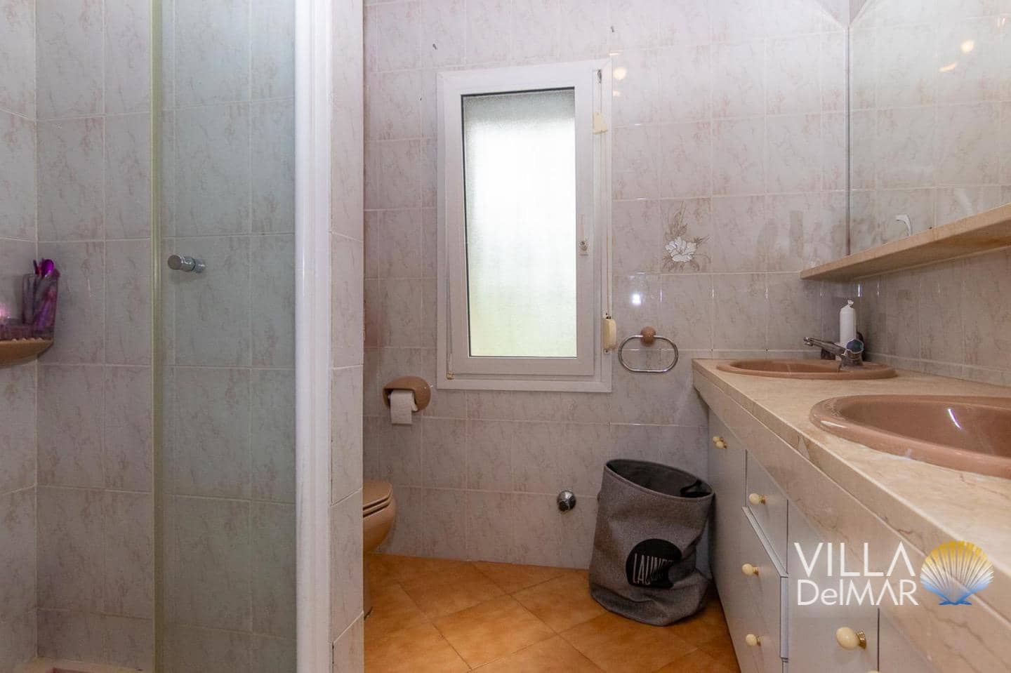 4 bedroom Villa for sale in Denia with pool garage - € 595,000 (Ref: 9265681)