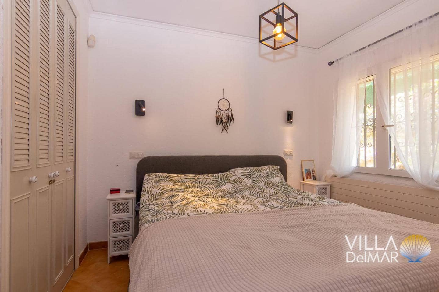 4 bedroom Villa for sale in Denia with pool garage - € 595,000 (Ref: 9265681)