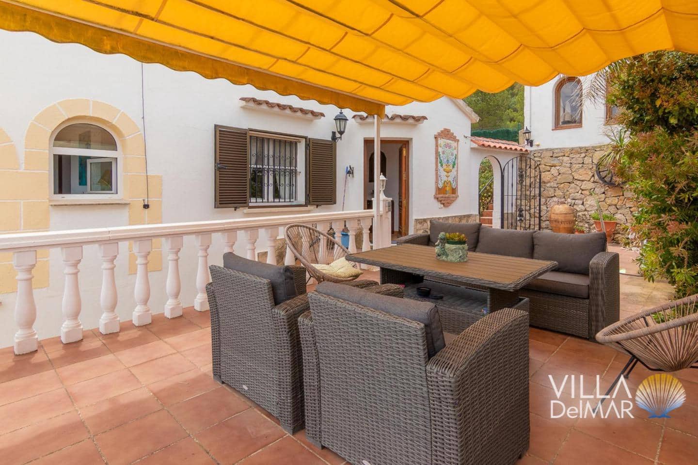 4 bedroom Villa for sale in Denia with pool garage - € 595,000 (Ref: 9265681)
