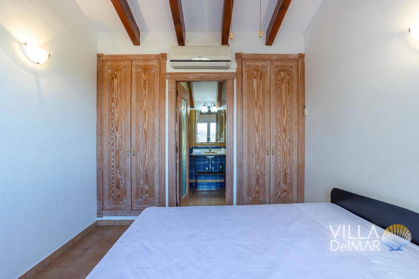 4 bedroom Villa for sale in Denia with pool garage - € 995,000 (Ref: 9378771)