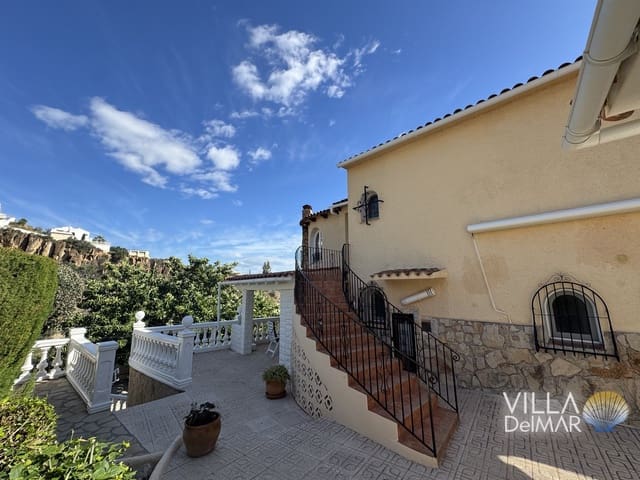 3 bedroom Villa for sale in Calpe / Calp - € 465,000 (Ref: 9378791)