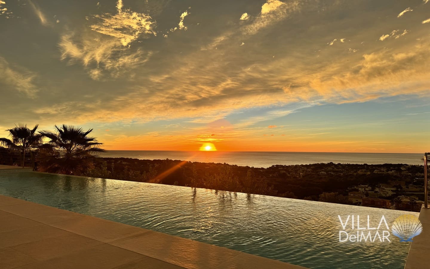 4 soveværelse Villa til salg i Calpe / Calp med swimmingpool - € 3.995.000 (Ref: 9686186)