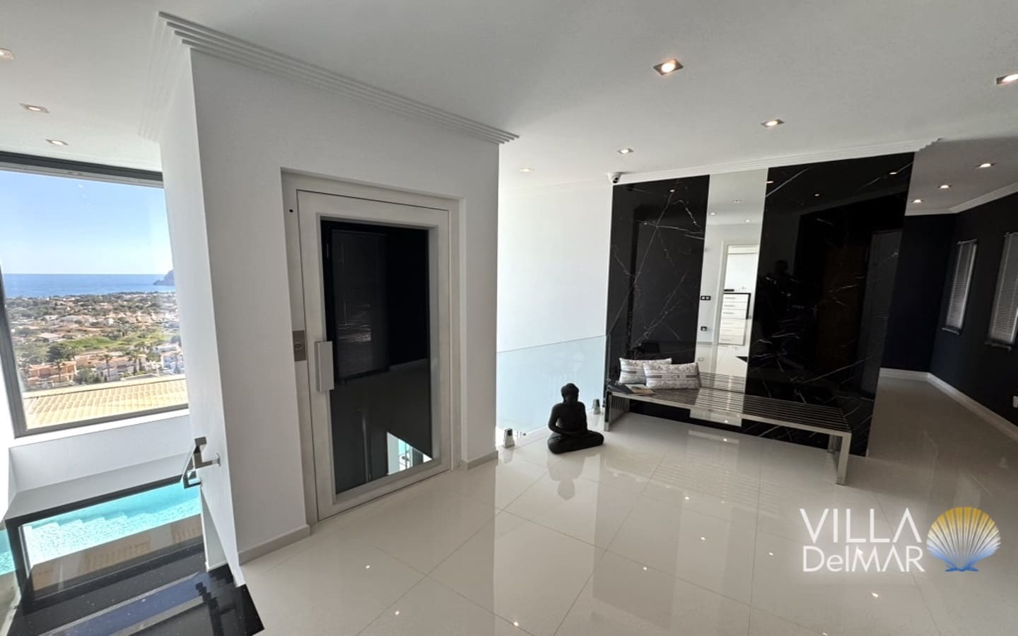 4 soveværelse Villa til salg i Calpe / Calp med swimmingpool - € 3.995.000 (Ref: 9686186)