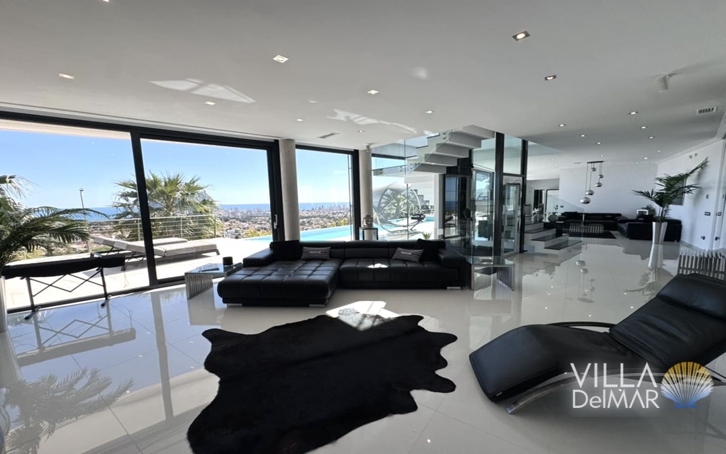 4 soveværelse Villa til salg i Calpe / Calp med swimmingpool - € 3.995.000 (Ref: 9686186)