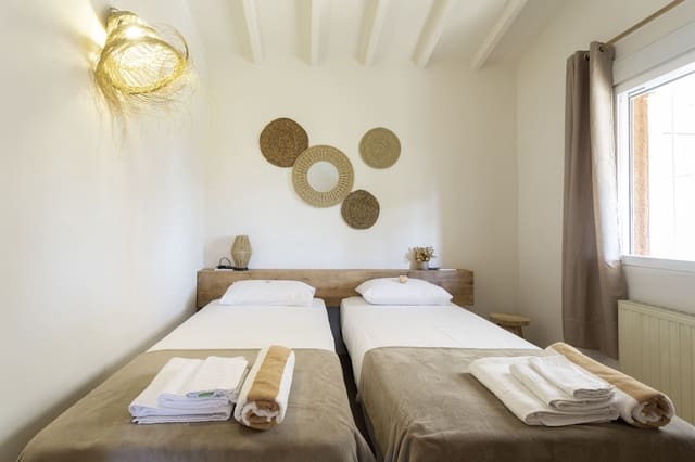 Chalet de 5 habitaciones en Calpe / Calp en alquiler vacacional con piscina garaje - 1.729 € (Ref: 9761613)