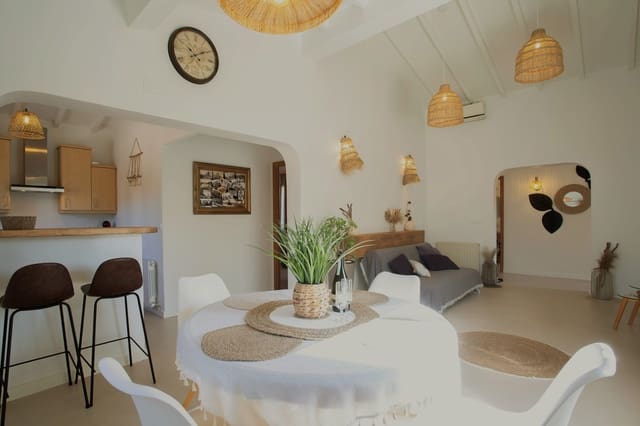 Chalet de 5 habitaciones en Calpe / Calp en alquiler vacacional con piscina garaje - 1.729 € (Ref: 9761613)