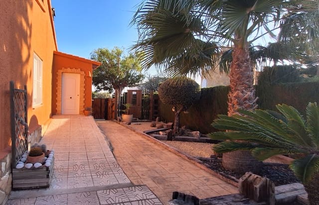 Chalet de 4 habitaciones en Cometa - Carrió, Calpe / Calp en alquiler vacacional con piscina garaje - 1.456 € (Ref: 9761618)