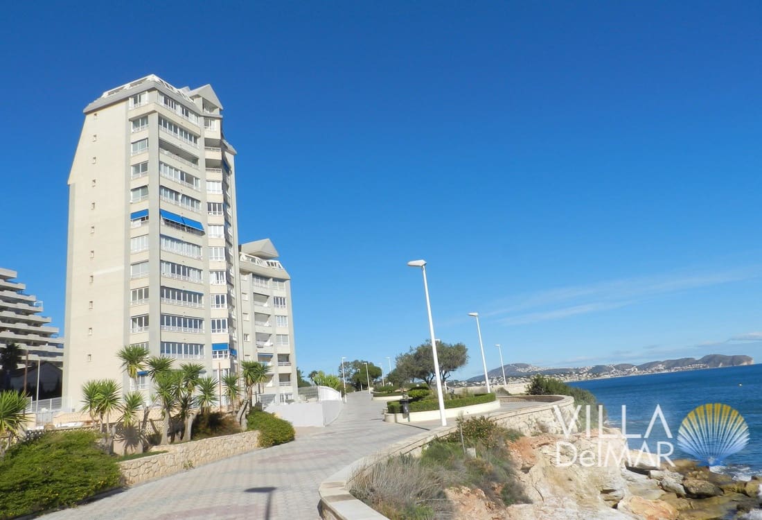 2 sovrum Strandlägenhet till salu i Calpe / Calp med pool garage - 460 000 € (Ref: 9793962)