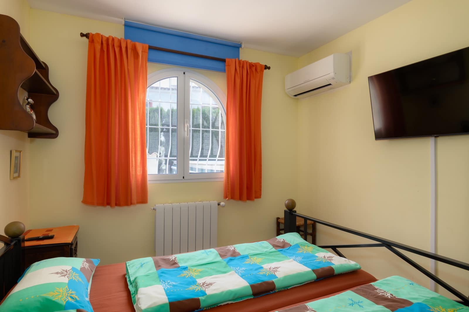 3 bedroom Villa for holiday rental in Calpe / Calp with pool garage - € 1,330 (Ref: 9826187)