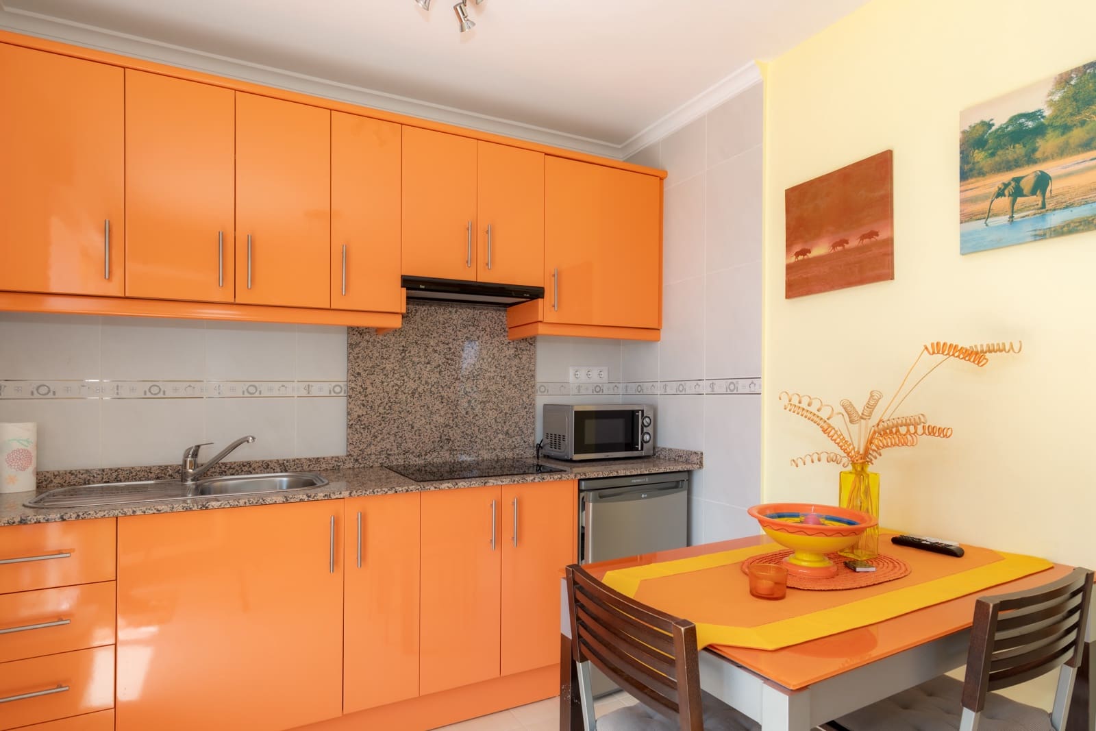 3 bedroom Villa for holiday rental in Calpe / Calp with pool garage - € 1,330 (Ref: 9826187)