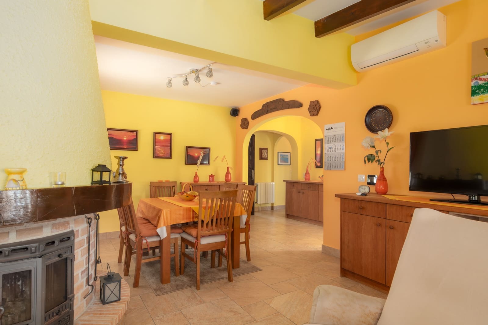 3 bedroom Villa for holiday rental in Calpe / Calp with pool garage - € 1,330 (Ref: 9826187)