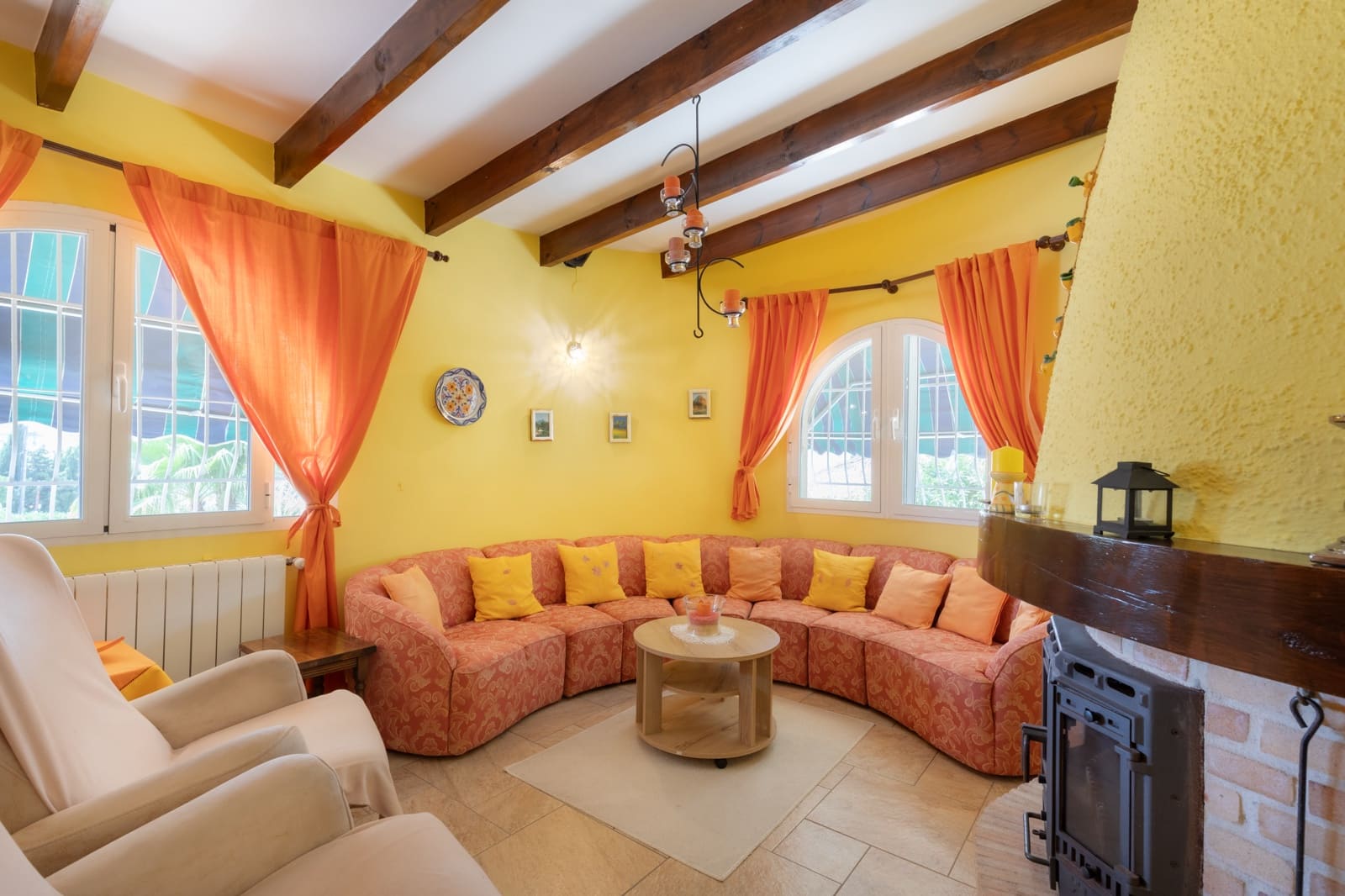 3 bedroom Villa for holiday rental in Calpe / Calp with pool garage - € 1,330 (Ref: 9826187)