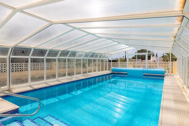   3 soveværelse   ferieVilla i Cometa - Carrió, Calpe / Calp med   swimmingpool  garage  - € 1.330 (Ref: 9826187)